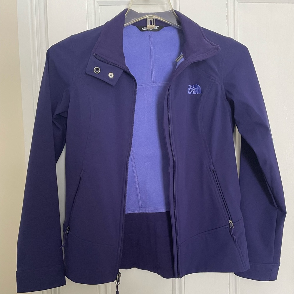 North face jacket - Picture 2 of 4